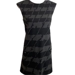 Michael Kors M shift dress, cute side pockets